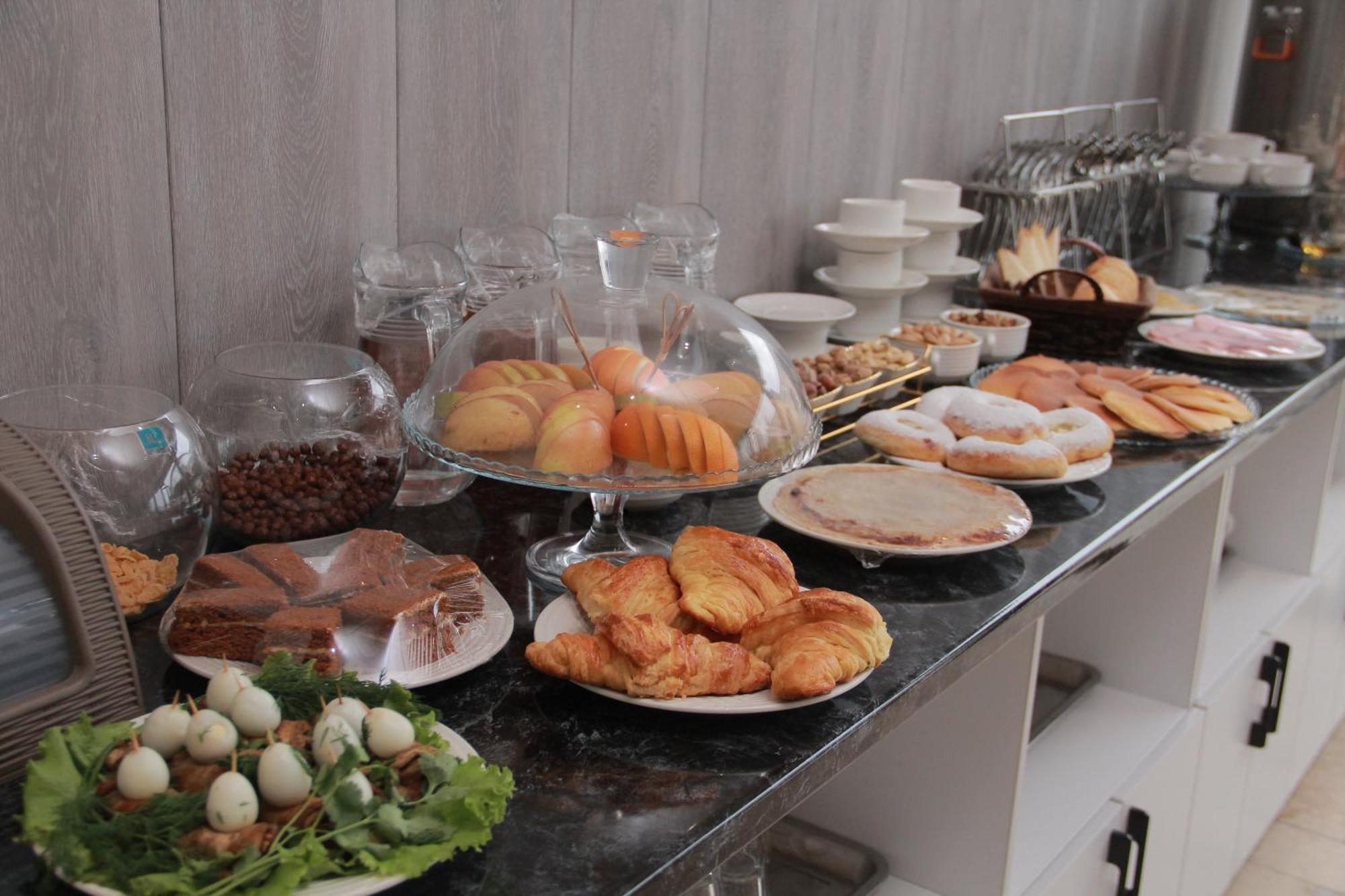 Nur Makon Hotel Tashkent Luaran gambar